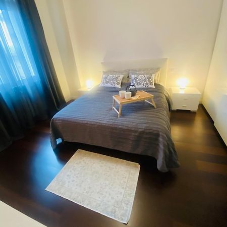 Central Apartment And Parking Verona Exterior foto